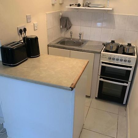 One Bedroom Apartment 더블린 외부 사진